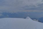 Vue bouchée sur les Alpes.