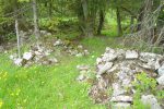 Ruines de Chalet Neuf de la Bousson, un peu cachées