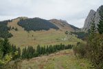 Col d'ubine au fond et Pointe de Lachau à gauche