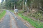 Et retour en forêt à droite, faible marquage