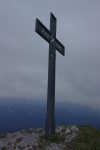 La croix du sommet du Vanil Noir, 2388.9m, en souvenir de la fin de la 2 guerre mondiale.