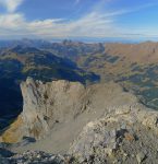 Vue arrière, en contrebas, c'est un autre couloir, mais cela donne l'idée des lieux