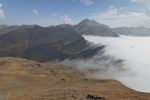 L'arête S, voie normale depuis le Grand Col Ferret. La brume déborde