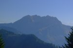 Roc d'Enfer qui cache le Mont Blanc