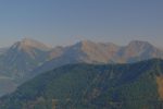 Mont de Grange au fond à gauche. Devant Pic de la Corne, puis Roc de la Tavaneuse et Pointe de Nantaux