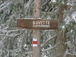 Une buvette ouverte en plein hiver ... J'ai cru que c'était un oubli ... mais non !