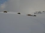 Les chalets de Bovonne, la buvette est parmi eux. Sinon La Motte c'est tout droit.