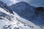 On poursuit dans un vallon qui se rétrécit sous le Mont Rogneux