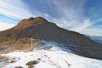 Col des Mines, 2320m. Je pensais continuer par la Tête des Etablons puis Croix de Coeur, mais j'en avais suffisamment plein les yeux (et jambes) pour prendre le chemin le plus direct