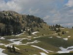 Le chemin de la montée pour le col de Porte depuis le Chalet des Apprentis (tout à droite)