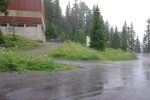 Départ depuis le parking des Rousses, 1763m. C'est un jour de pluie annoncée donc j'avais pris soin de partir équipé.