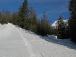 On remonte par les pistes que nous quittons vite vers Serin pour la combe des Andins