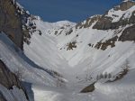 Il nous faut descentre cette bute (et au retour la remonter au mieux), pour remonter le long vallon