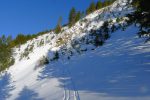 La barre rocheuse vue (arrière) d'en bas