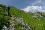 Au fond dans les nuages, Tours d'Aï et Mayen ainsi que le restaurant de la Berneuse