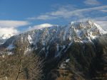 Toujours depuis la gare, vue sur les Chavalards