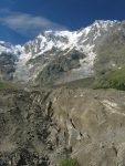 Entre deux étages du glacier