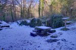 Ruine du 1er moulin de Naz. Le soleil menace.