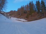 La voie normale emprunte le couloir tout droit, de mon côté, j'ai continué le long de la piste