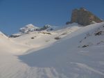 On longe ces vallons avec la Dent Favre et le Six Armaille en vue