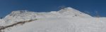 Le chemin de la montée se fait entre les paravalanches, vers ceux de droites.