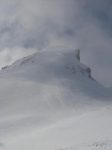 La Pointe de Chemo, trop de vent et la météo se couvre. on reste à notre col, en descendant un peu pour s'abriter.
