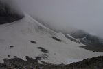 Au pied du glacier de la Dent Jaune. Je me suis baladé sur ce plateau, en attendant une éclaircie ... qui n'est jamais venue. Attente non récompensée !