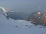 Vue arrière sur la plaine et le chemin de la montée