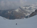 Puis on descend le magnifique vallon de Les Outans dans une poudreuse extra