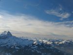 Un nuage en opposition aux Dents du Midi