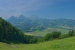 Vue sur Brenlaire, Follièran et Le Moléson. Vue arrière