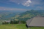 Profitons encore de la vue sur le lac de Gruyère