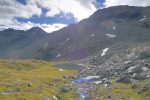 Et voilà le but est atteint, le petit lac sous le Pt2717.