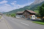 La gare de Flendruz et le train, vite embarquons !