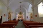 L'intérieur de l'église. Ma photo penche !