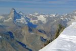 Cervin, Mont-Blanc, Grand Combin et un bout de la Dent Blanche
