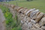Un joli mur de pierres sèches