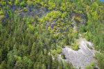 En montant sur Fang on découvre La Rocha où le bisse est en travaux