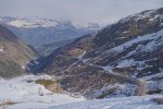 Sur la gauche, la route du Simplon