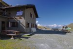 Le refuge de Saint-Laurent 2485m. La gardienne était redescendu pour 1-2 jours.