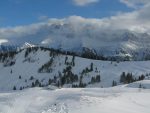 Les Dents du Midi qui sont restées pudiques et ont gardé leur voile