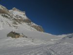 Solution de secours, je file vers le Pas de Cheville. Sommet des Diablerets bien visible (on doit voir seulement l'antécime)