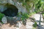 L'entrée de la grotte.