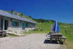 La ferme de Curson 1523m, qui offre une petite restauration.