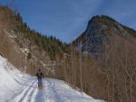 La route a été skiable tout le long, Christian ayant déjà fait cette course avait dû déchausser.