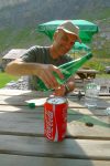 3ème coca de la journée et eau pour Christian. La bière attendra une forme meilleure !