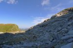 Pour monter à la Première Dent Blanche, il faudrait bifurquer par là, pour nous on file vers le Col de Bostan (Bossetan sur Swisstopo)