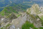 Les pans escarpés du sommet du Mont de Grange