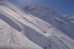 Route du col du Nufenen devant