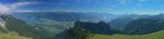 Depuis l'extrémité E, vue panoramique sur le lac Léman et les Alpes.